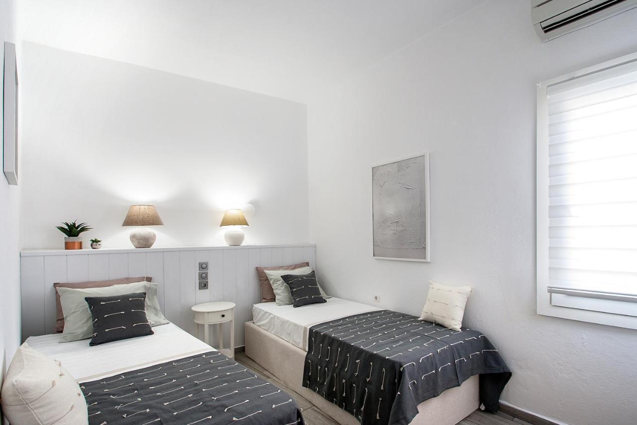 Capolavoro, Boutique Apartment With Unique Rooftop Skiathos Town Exterior photo