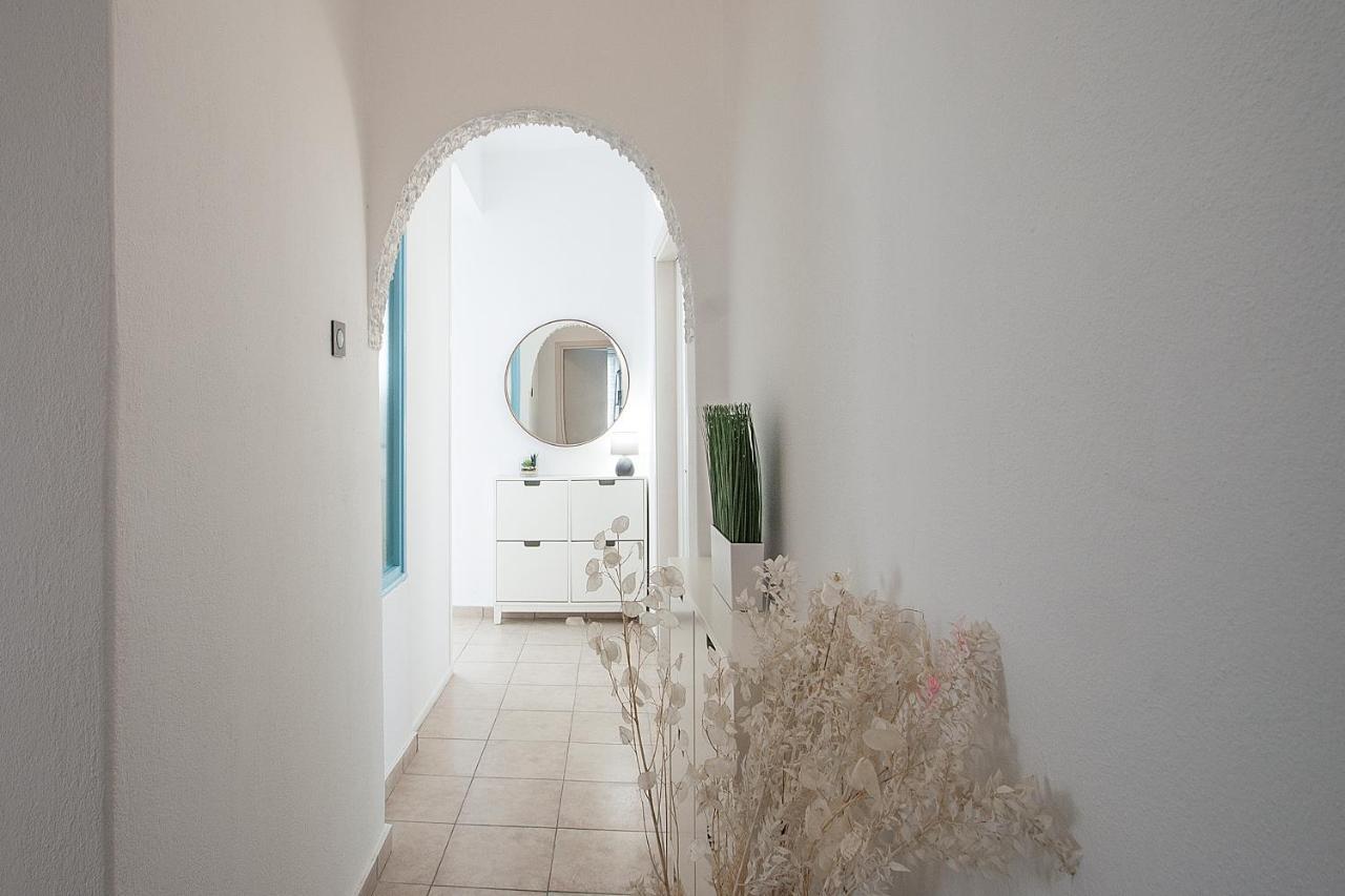Capolavoro, Boutique Apartment With Unique Rooftop Skiathos Town Exterior photo