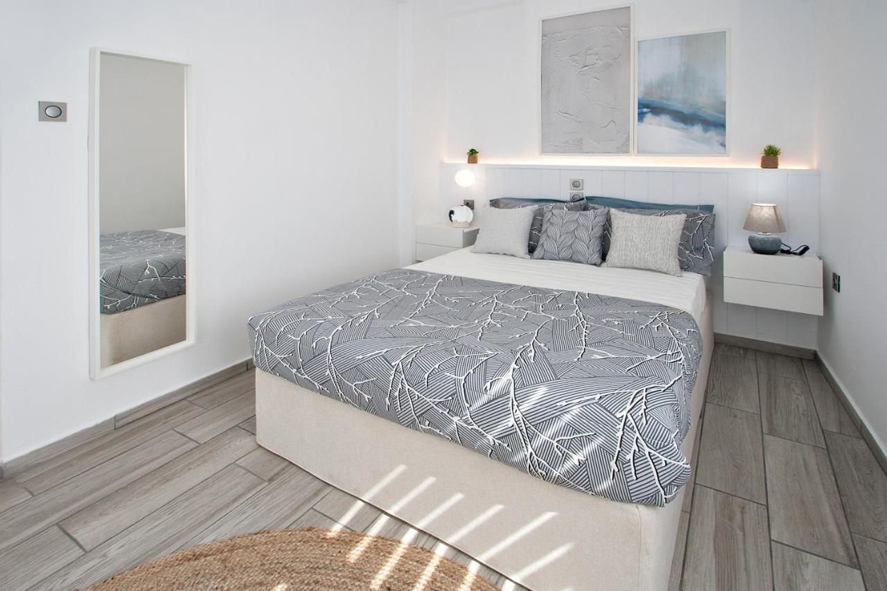 Capolavoro, Boutique Apartment With Unique Rooftop Skiathos Town Exterior photo
