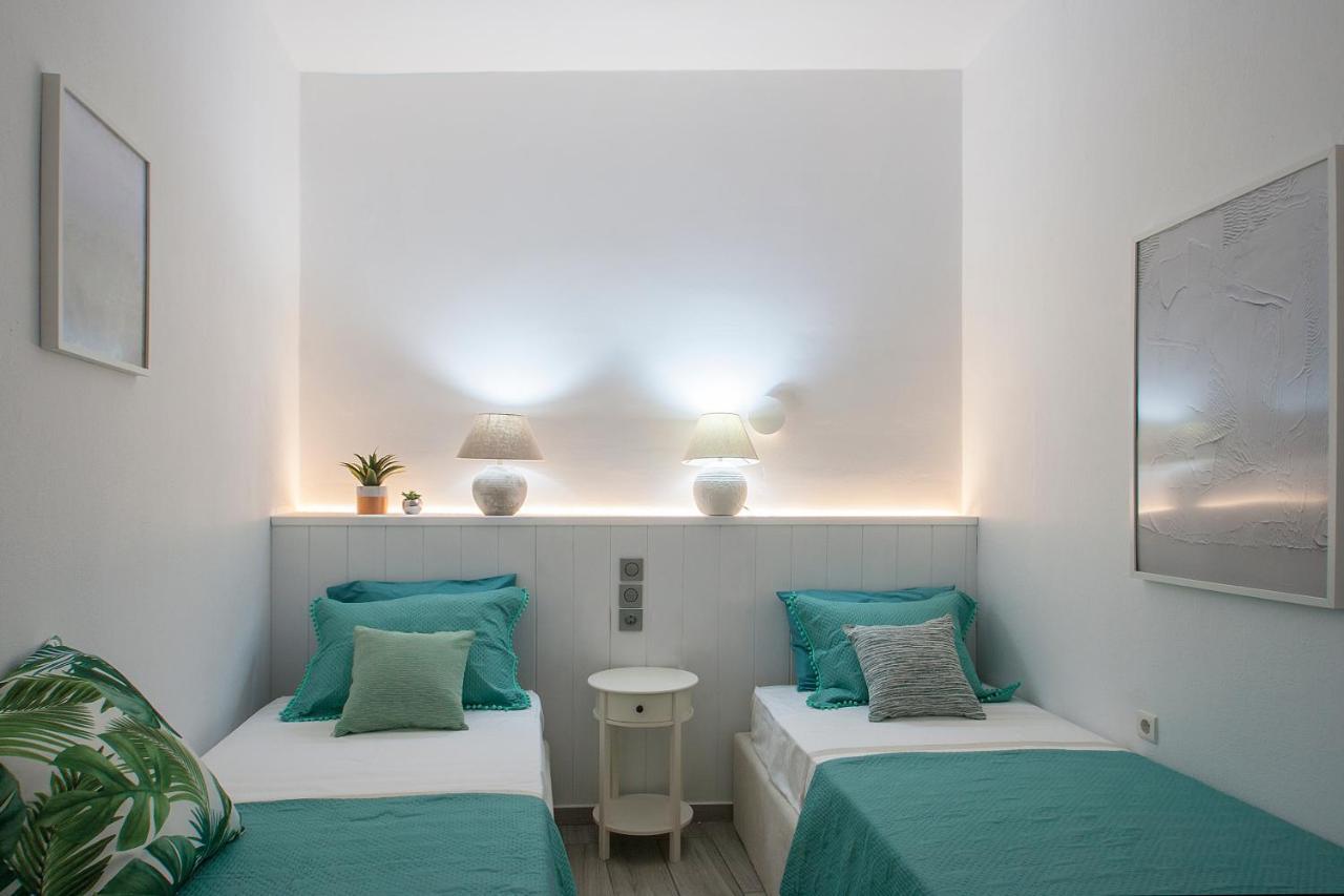 Capolavoro, Boutique Apartment With Unique Rooftop Skiathos Town Exterior photo