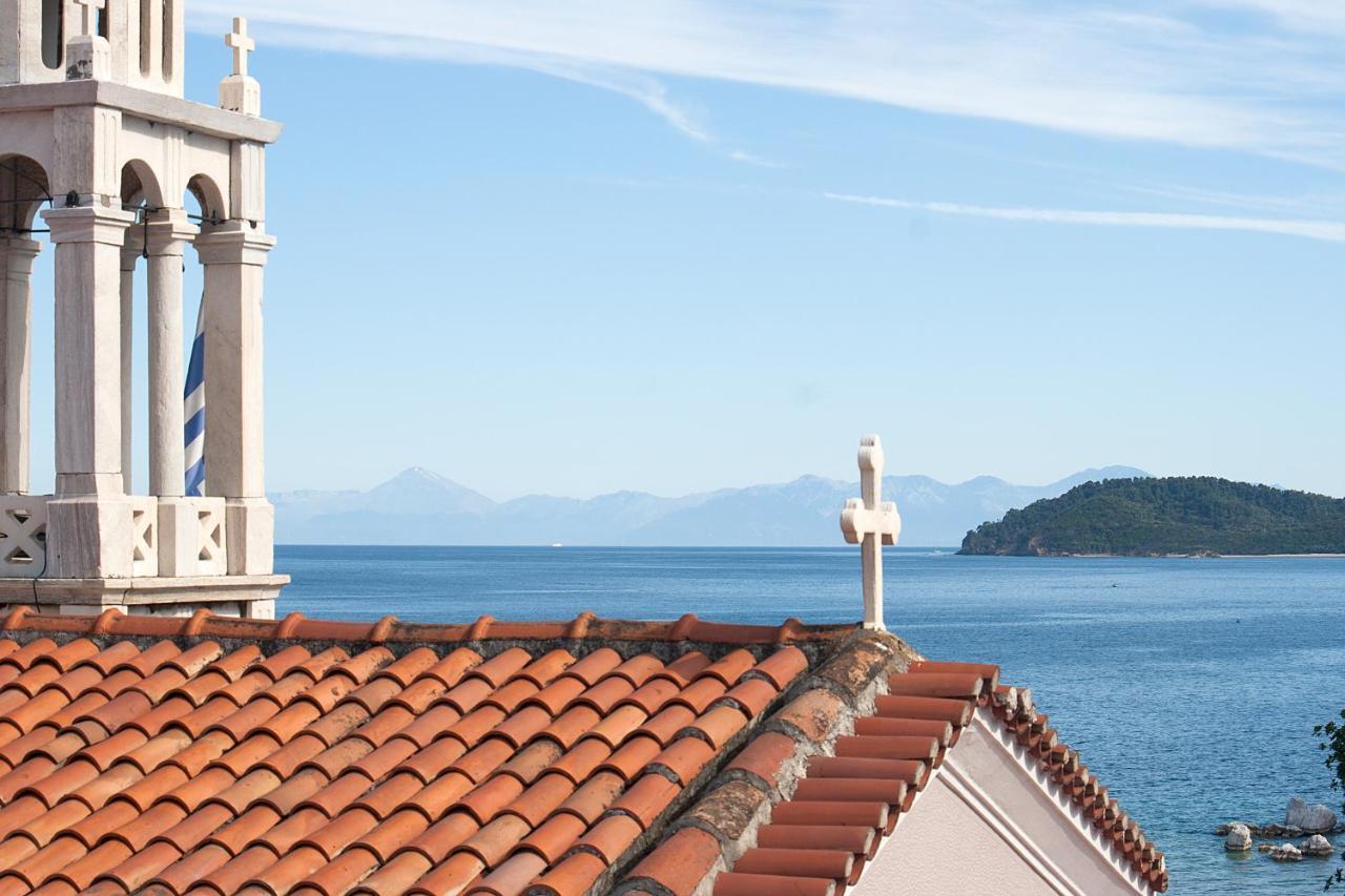 Capolavoro, Boutique Apartment With Unique Rooftop Skiathos Town Exterior photo